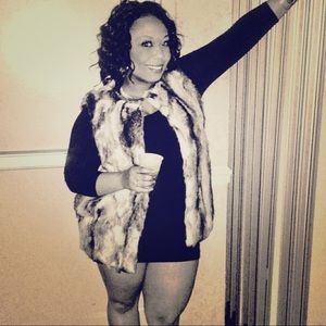 Meet your Posher, Christina